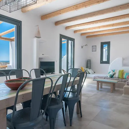 Mikri Villa *