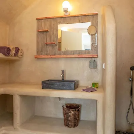 Mikri Vila Mikri Vigla