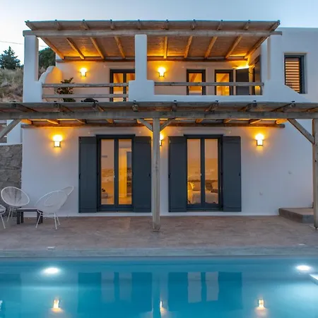 Mikri Villa